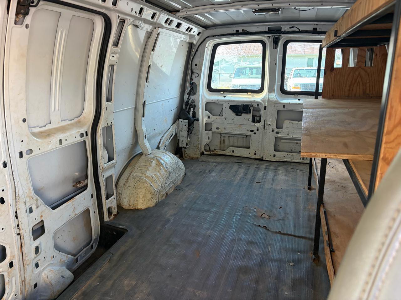 Chevrolet Express 2500 Cargo 2013