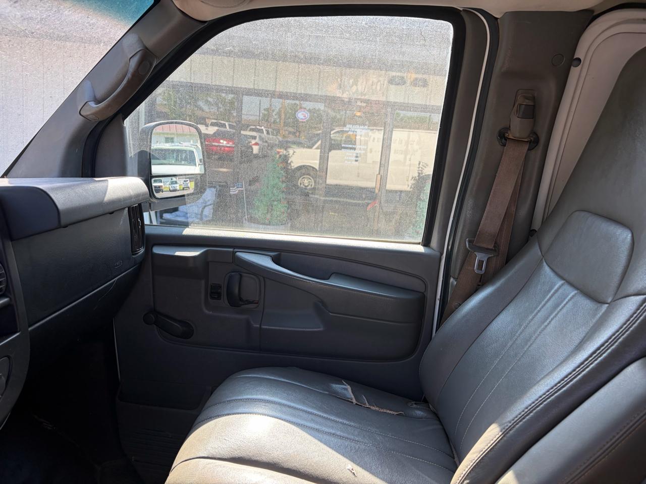 Chevrolet Express 2500 Cargo 2013