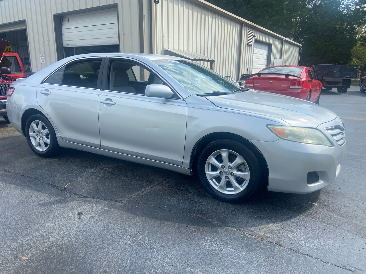 Toyota Camry Base 2011 Toyota Camry Base 2011