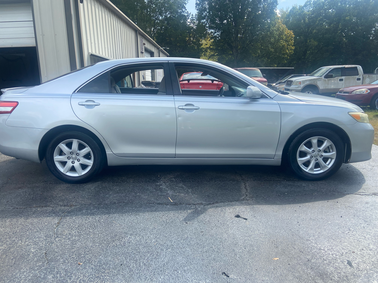 Toyota Camry Base 2011 Toyota Camry Base 2011