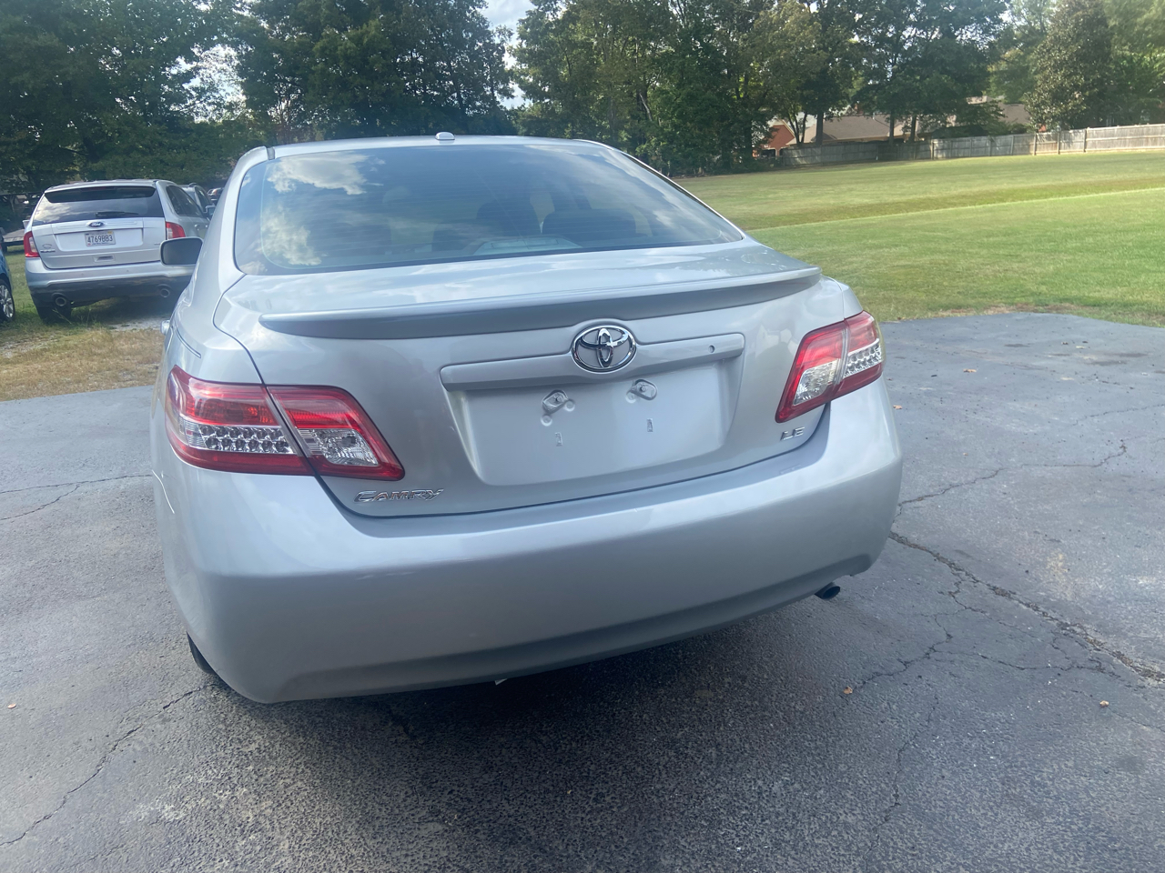 Toyota Camry Base 2011 Toyota Camry Base 2011