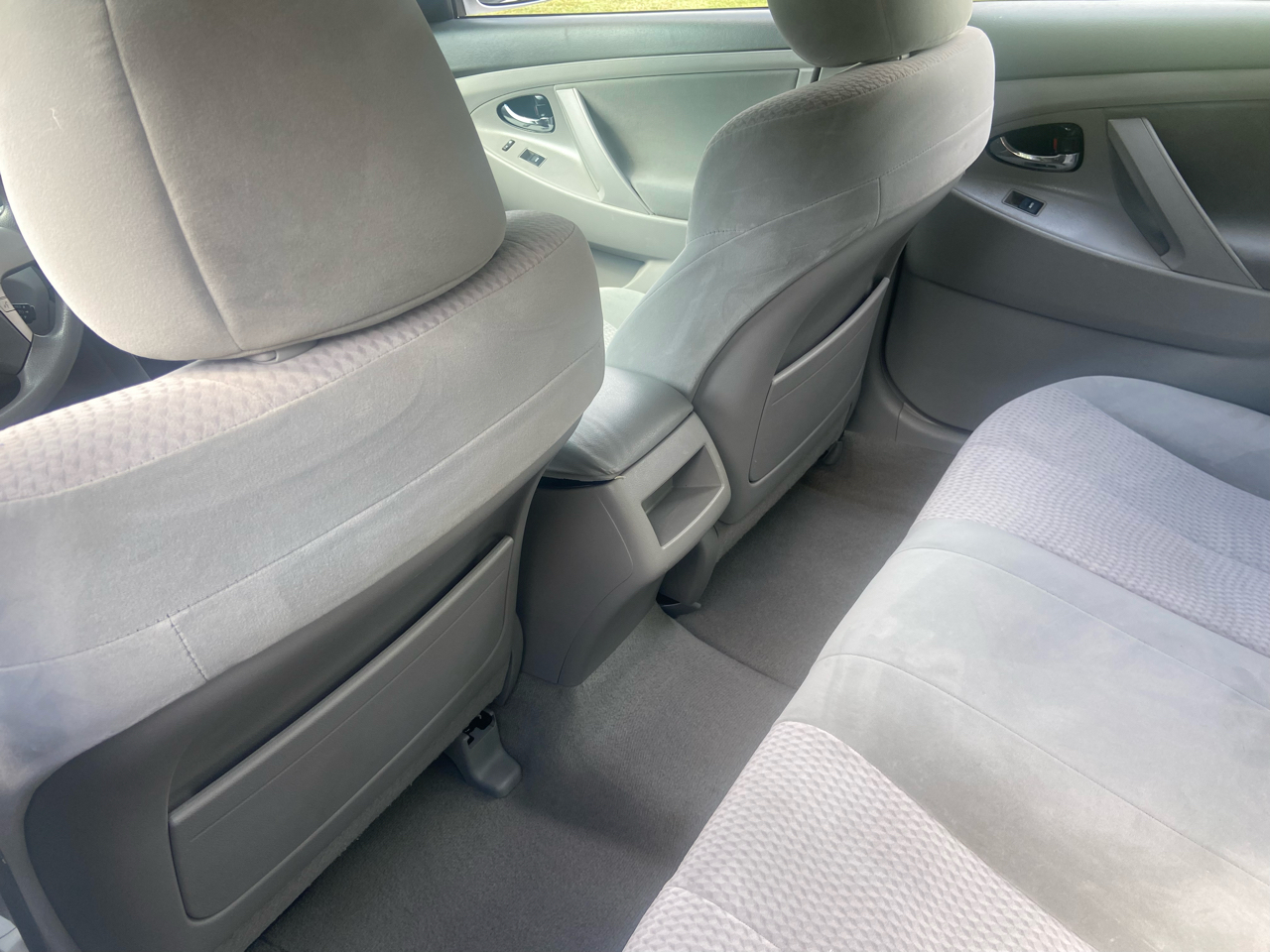 Toyota Camry Base 2011 Toyota Camry Base 2011