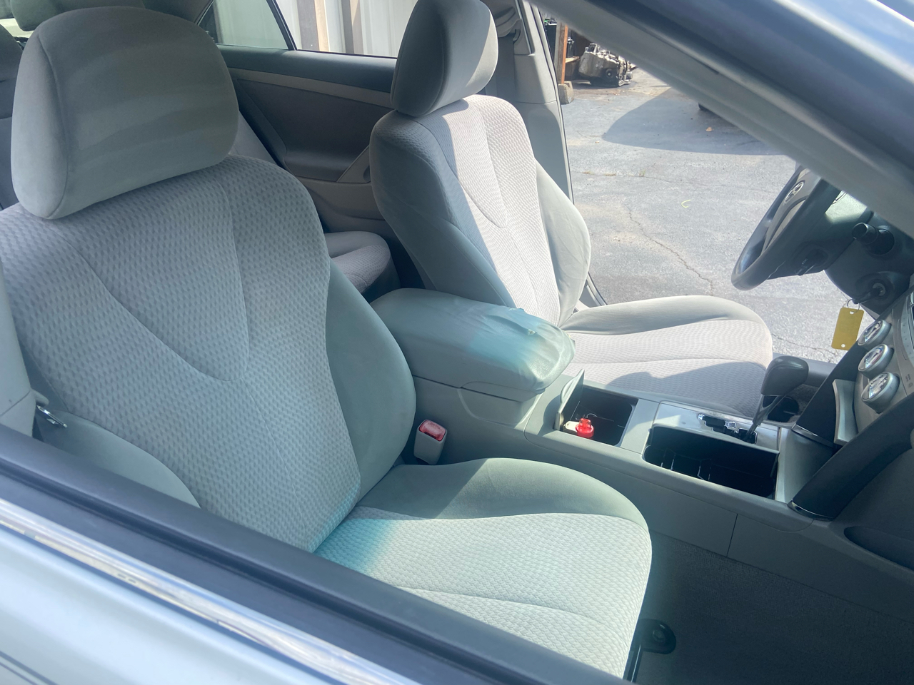 Toyota Camry Base 2011 Toyota Camry Base 2011