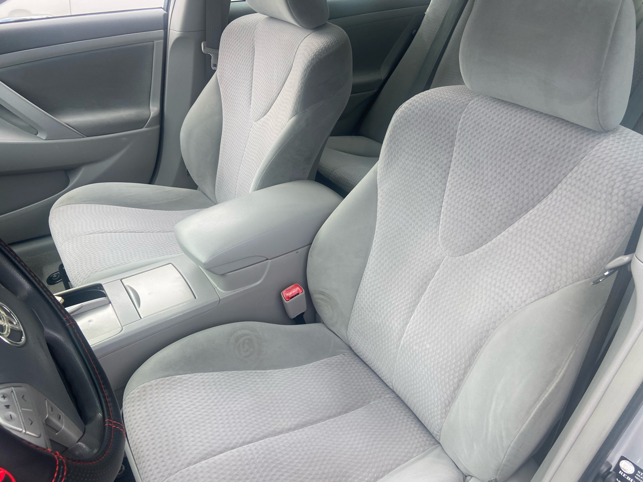 Toyota Camry Base 2011 Toyota Camry Base 2011