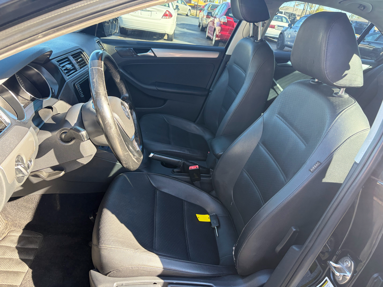 Volkswagen Jetta 1.4T SE 6A 2017 Volkswagen Jetta 1.4T SE 6A 2017