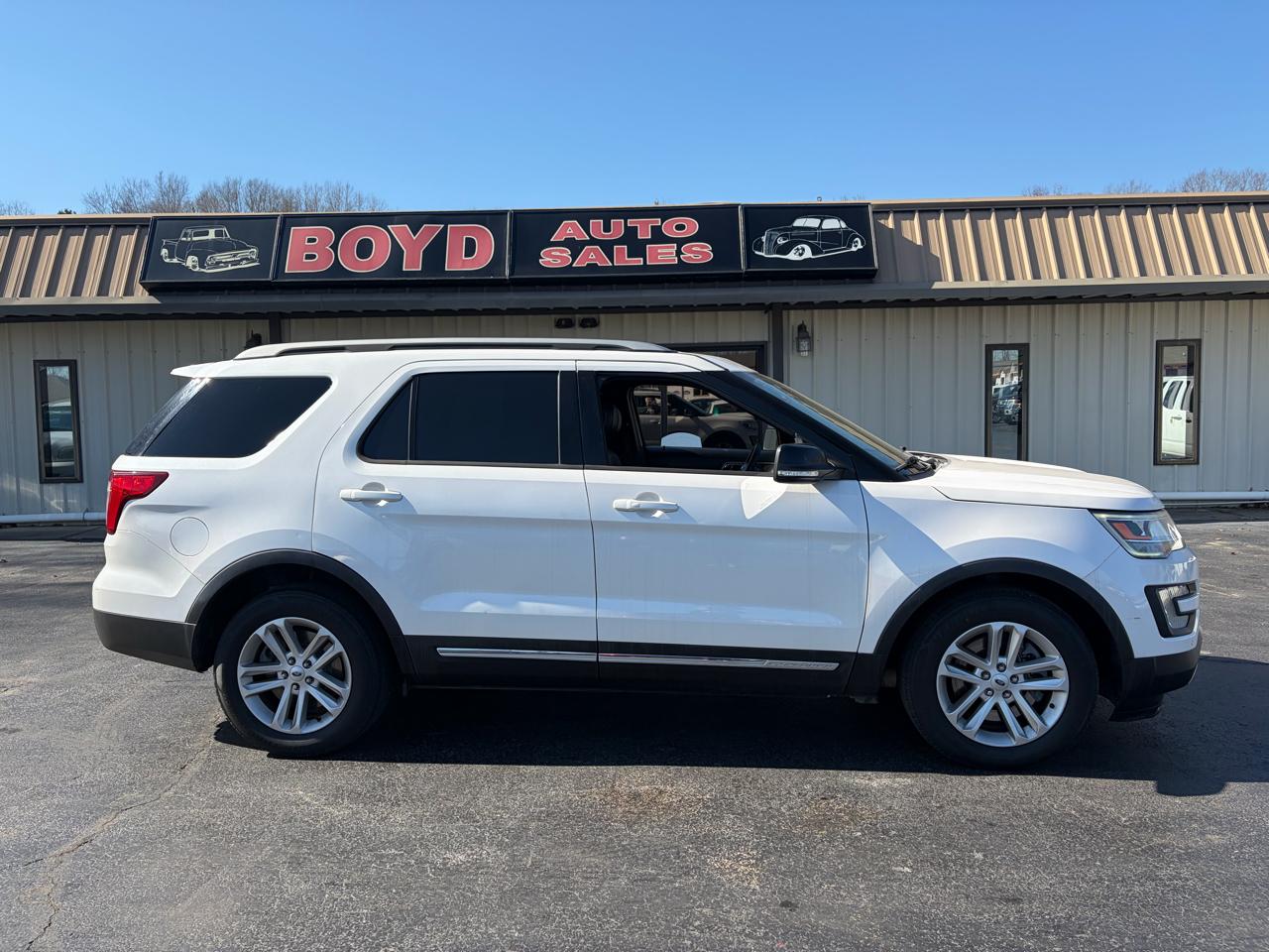 Ford Explorer XLT FWD 2017