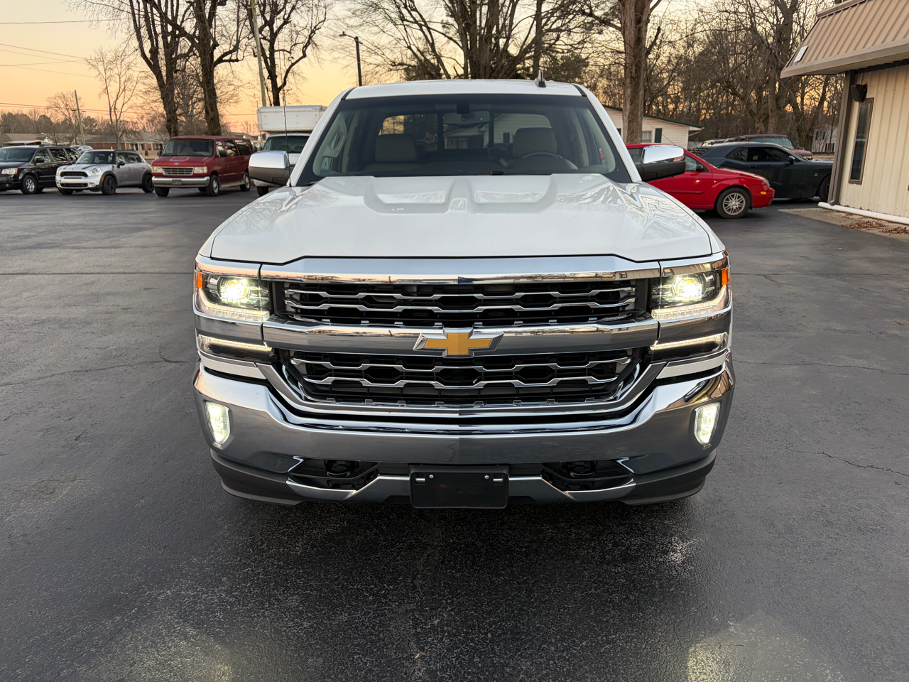 Chevrolet Silverado 1500 LTZ Crew Cab 2WD 2017