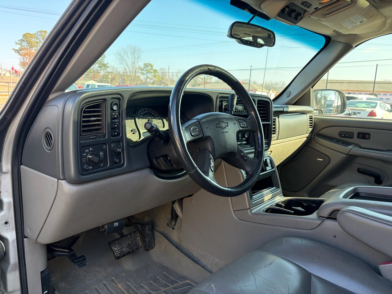 Chevrolet Tahoe 4WD 2004