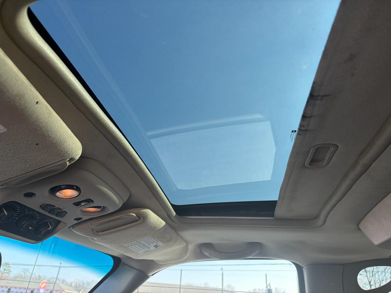 Chevrolet Tahoe 4WD 2004