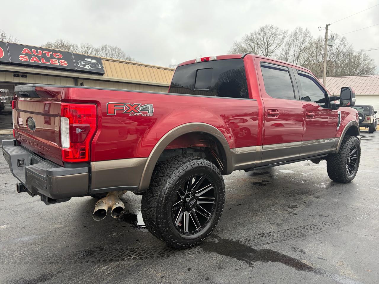 Ford F-250 SD Lariat Crew Cab 4WD 2017
