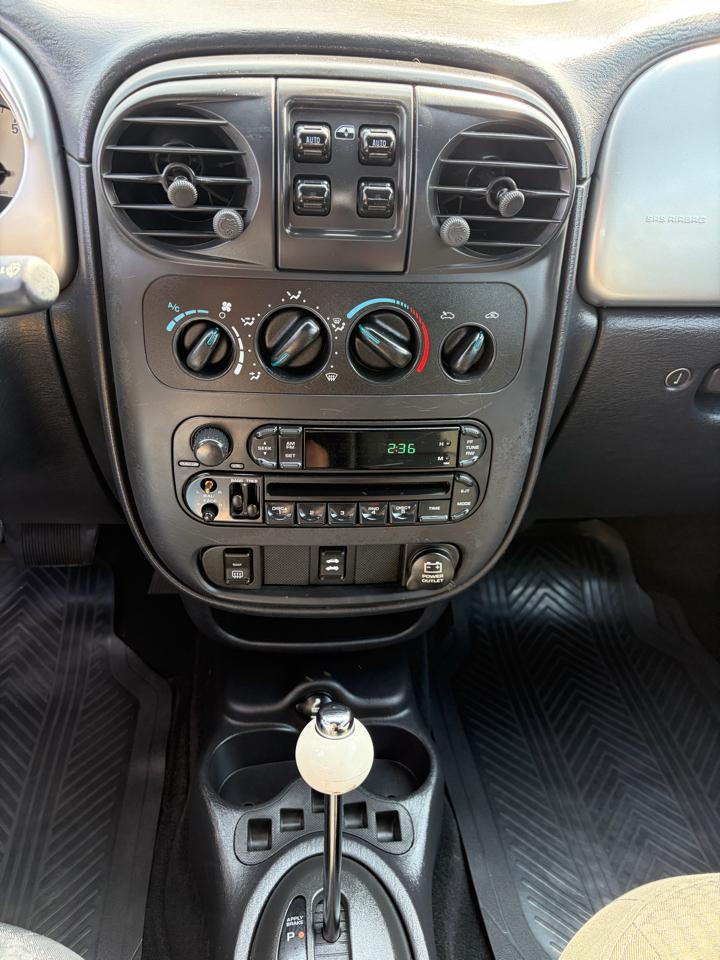 Chrysler PT Cruiser Touring Convertible 2005