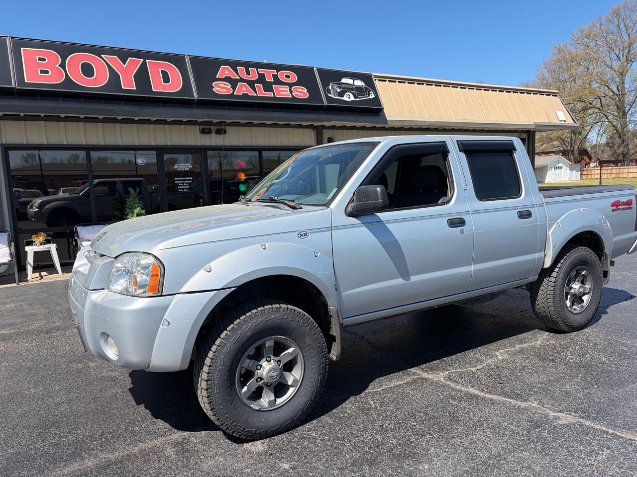 Nissan Frontier XE-V6 Crew Cab 4WD 2002