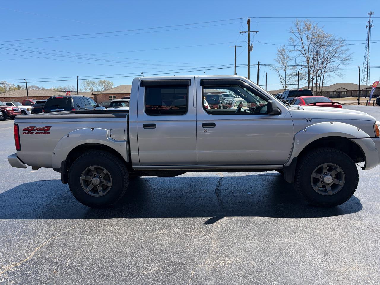 Nissan Frontier XE-V6 Crew Cab 4WD 2002