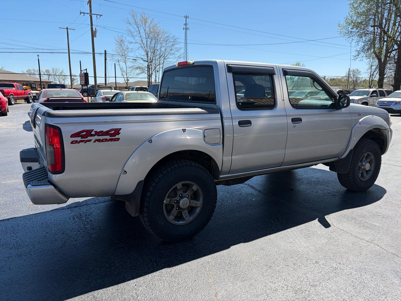 Nissan Frontier XE-V6 Crew Cab 4WD 2002