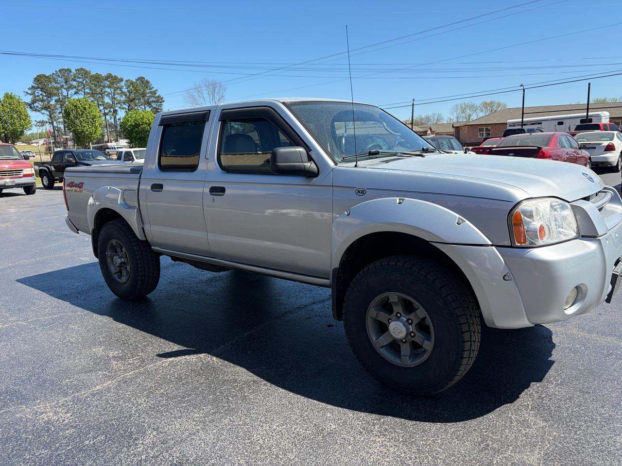 Nissan Frontier XE-V6 Crew Cab 4WD 2002