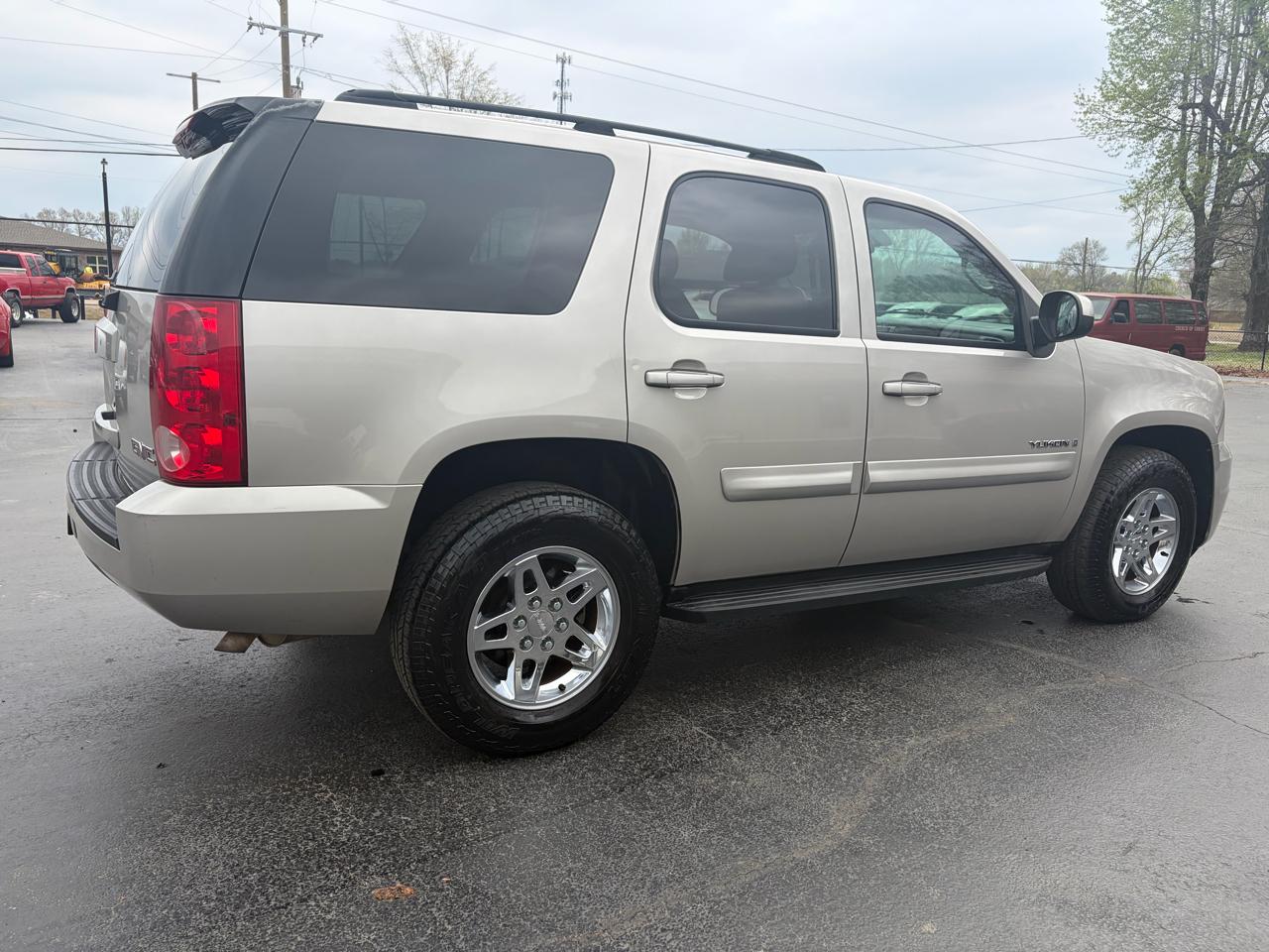 GMC Yukon SLT-2 4WD 2007