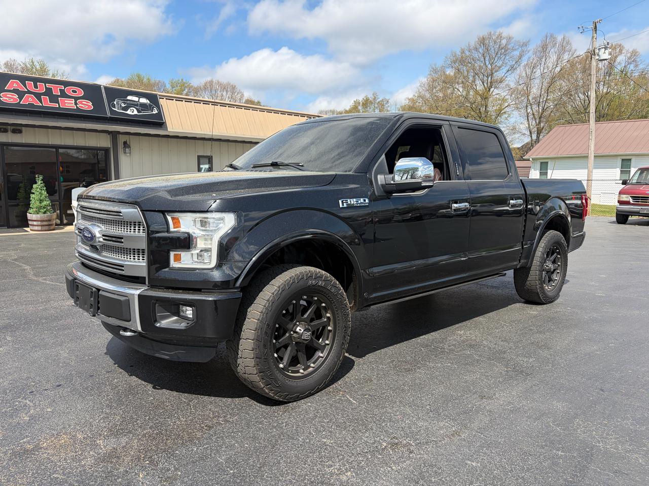 Ford F-150 XLT SuperCrew Short Bed 4WD 2015