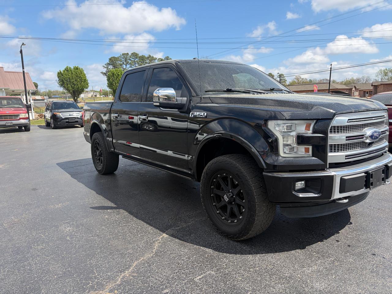 Ford F-150 XLT SuperCrew Short Bed 4WD 2015