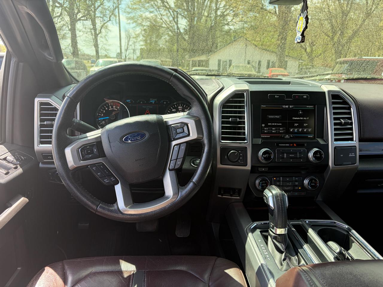 Ford F-150 XLT SuperCrew Short Bed 4WD 2015