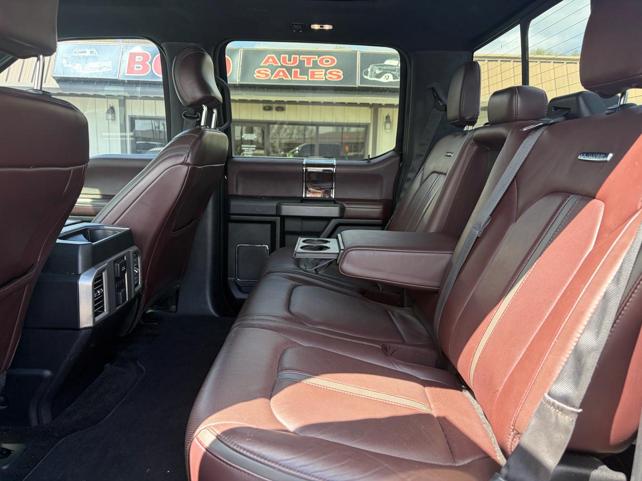 Ford F-150 XLT SuperCrew Short Bed 4WD 2015