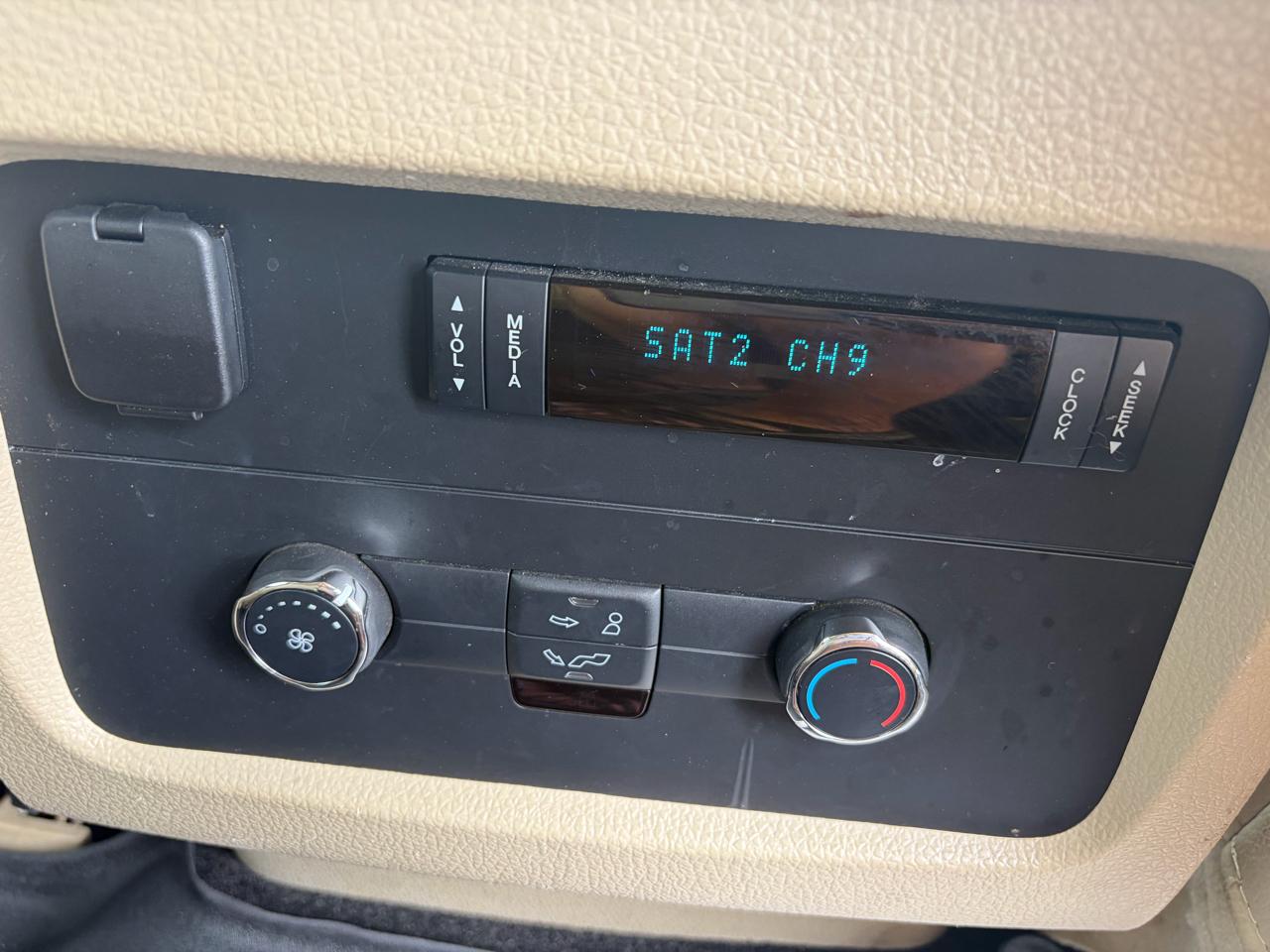 Ford Expedition EL XLT 4WD 2017