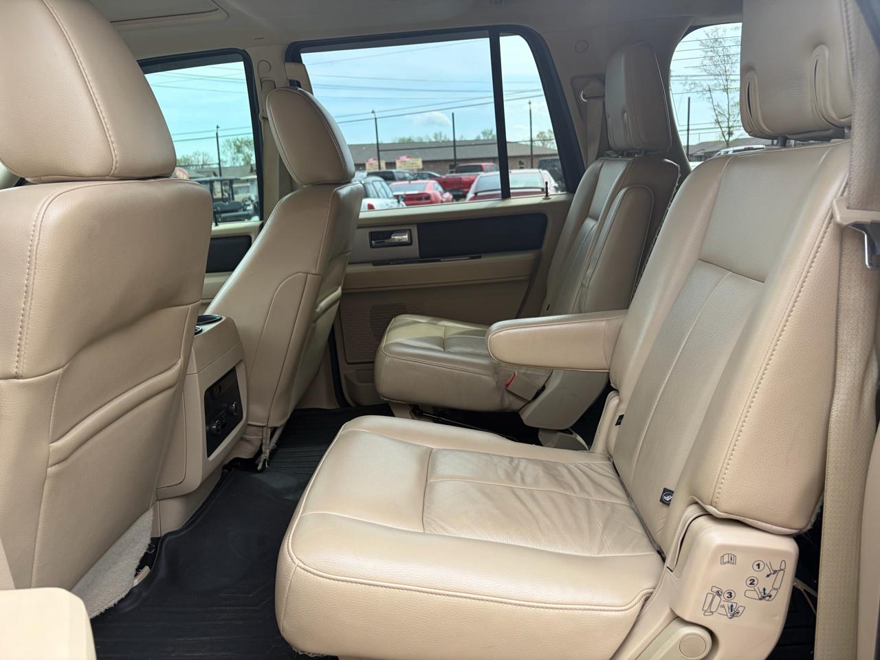 Ford Expedition EL XLT 4WD 2017