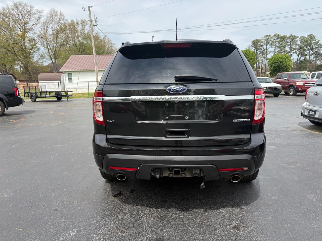 Ford Explorer XLT FWD 2014