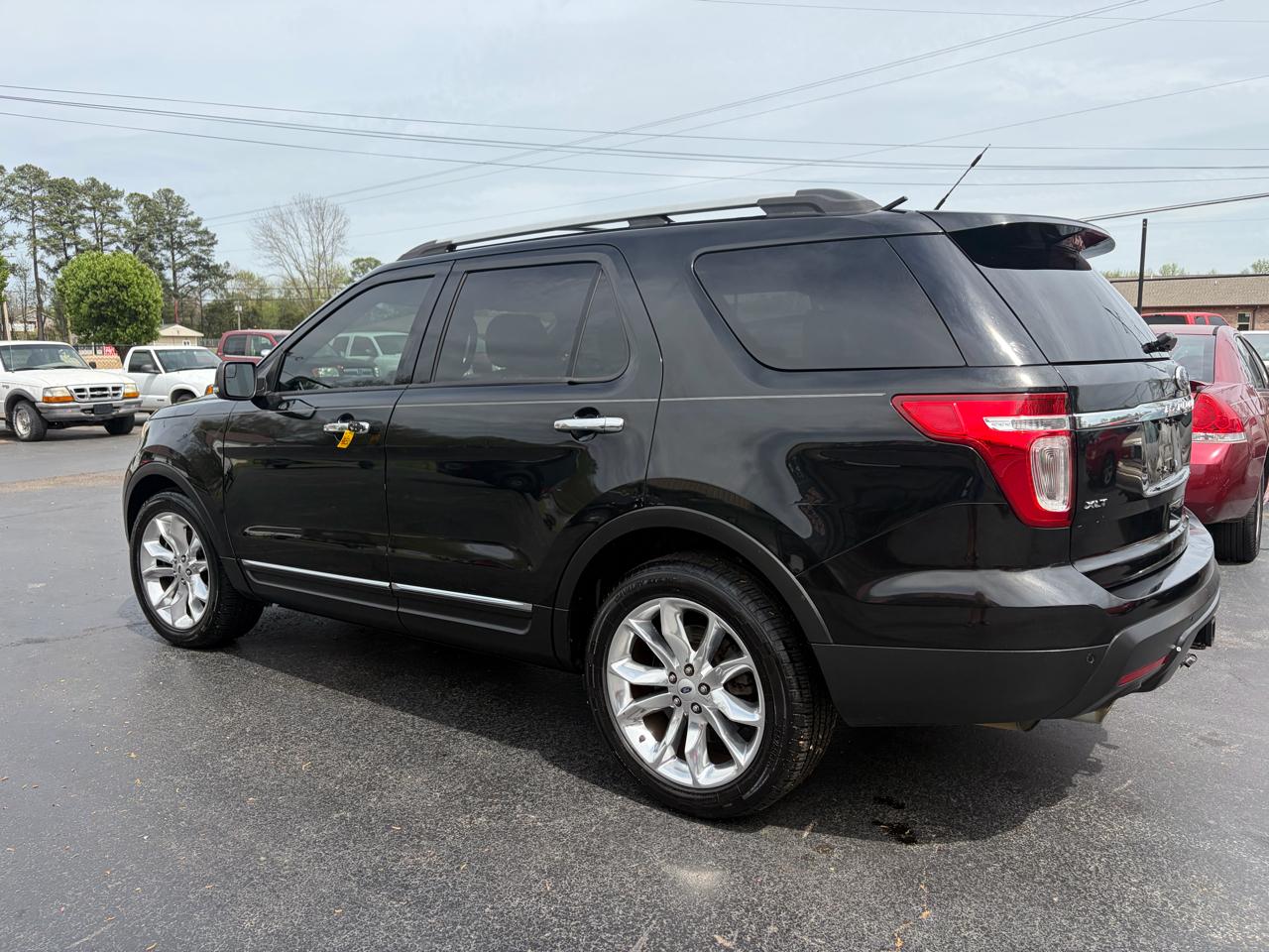 Ford Explorer XLT FWD 2014