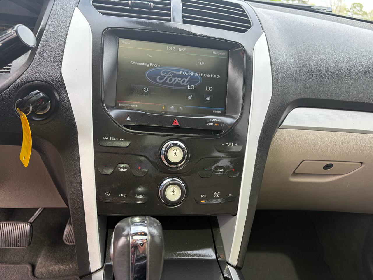 Ford Explorer XLT FWD 2014