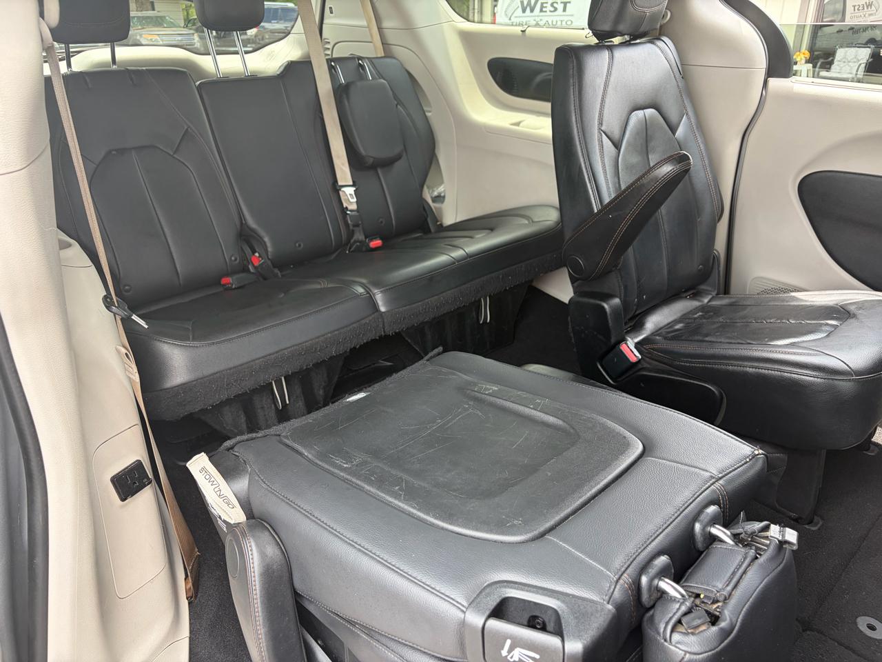 Chrysler Pacifica Touring-L Plus 2018