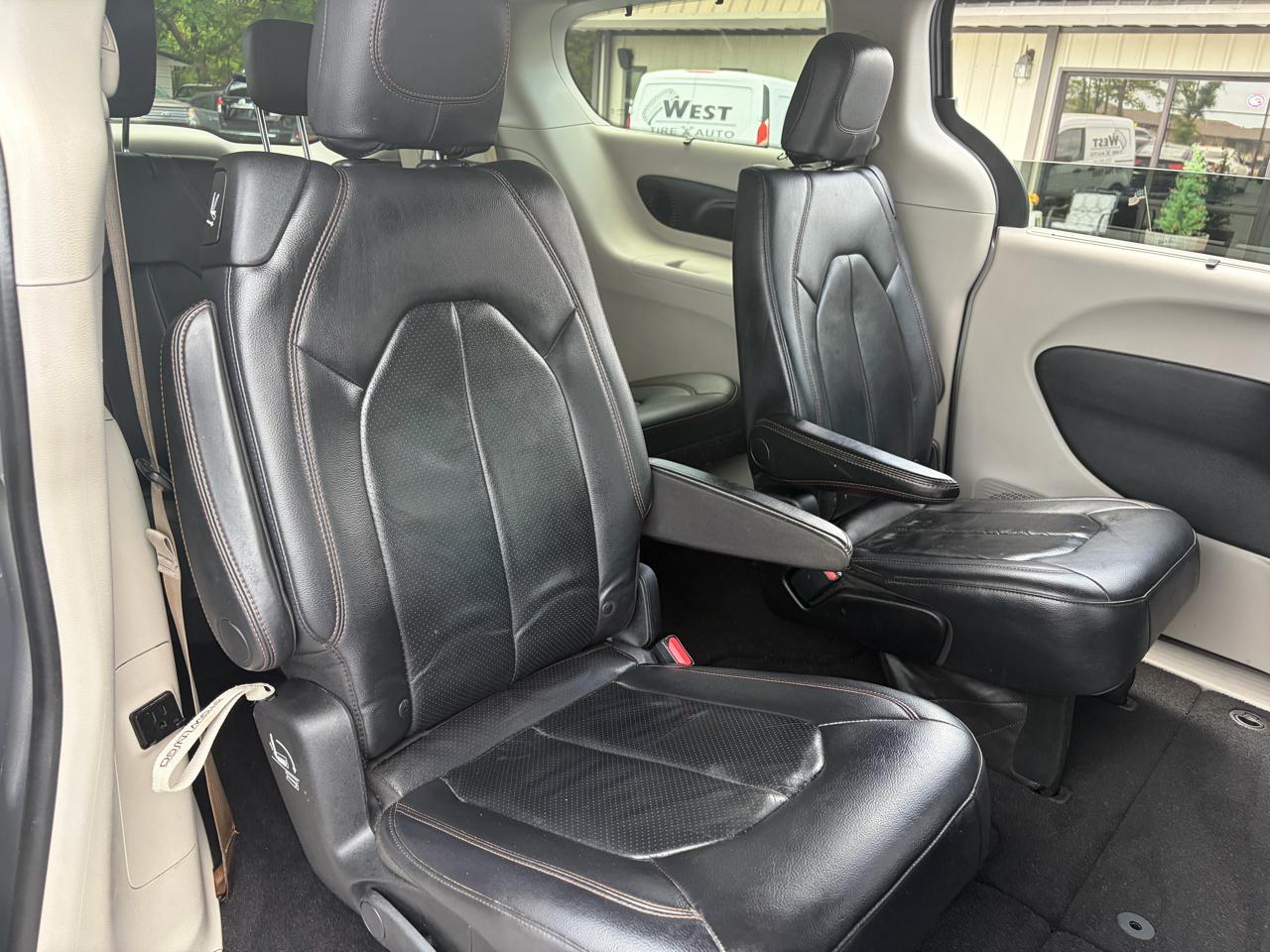 Chrysler Pacifica Touring-L Plus 2018