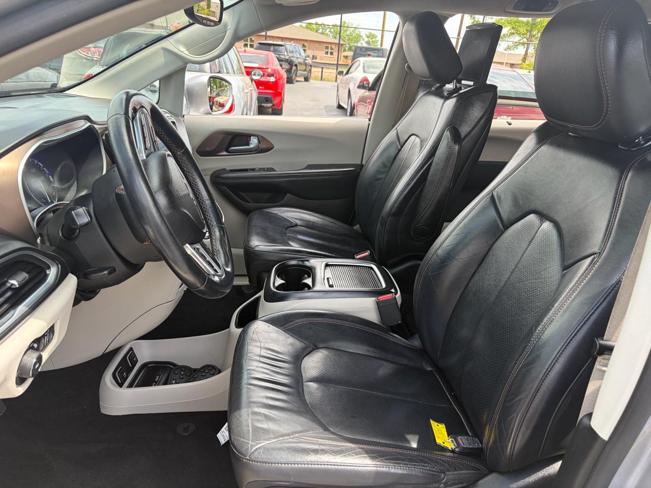 Chrysler Pacifica Touring-L Plus 2018