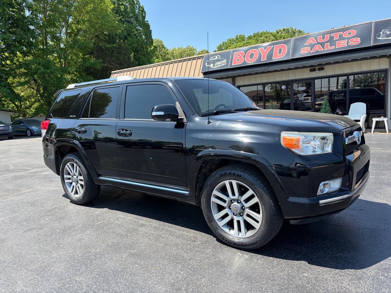 Toyota 4Runner SR5 2WD 2013