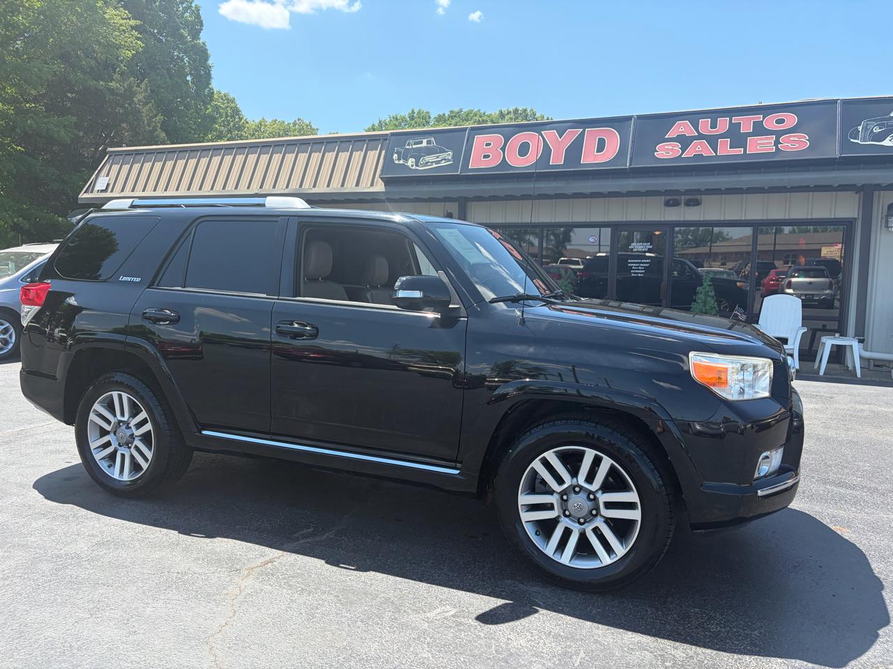 Toyota 4Runner SR5 2WD 2013