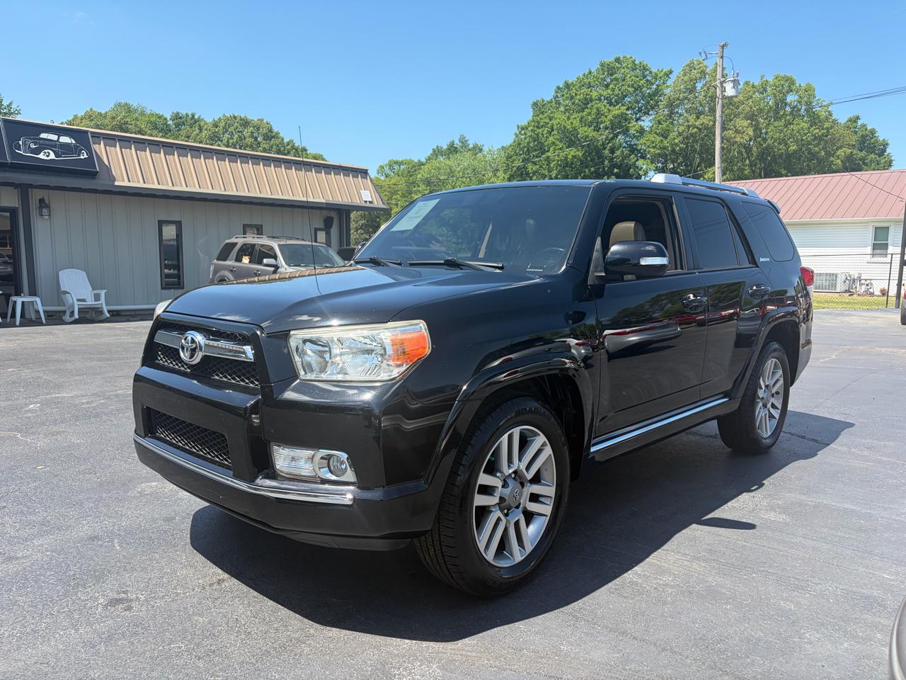 Toyota 4Runner SR5 2WD 2013