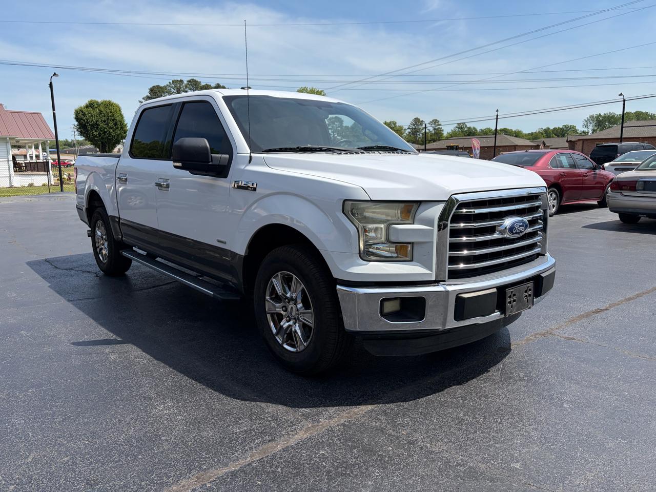 Ford F-150 XLT SuperCrew 5.5-ft. Bed 2WD 2015