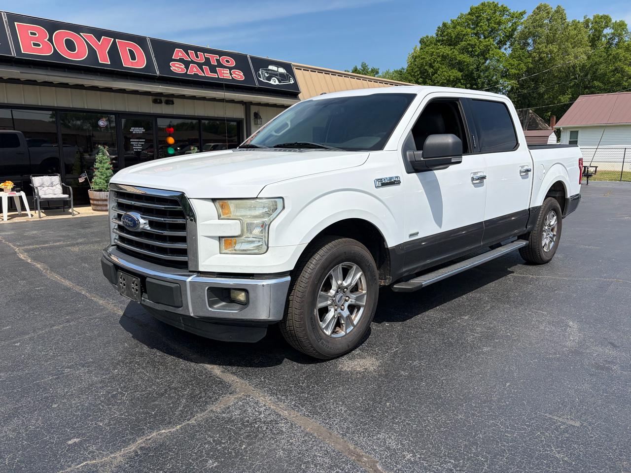 Ford F-150 XLT SuperCrew 5.5-ft. Bed 2WD 2015