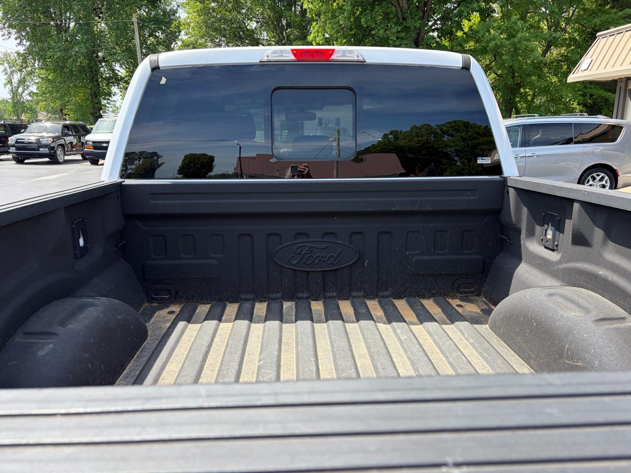 Ford F-150 XLT SuperCrew 5.5-ft. Bed 2WD 2015