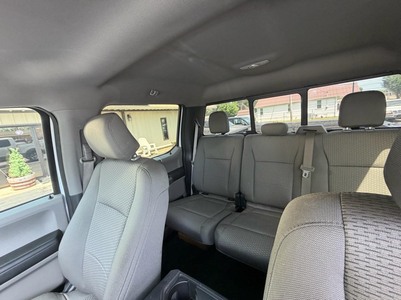 Ford F-150 XLT SuperCrew 5.5-ft. Bed 2WD 2015