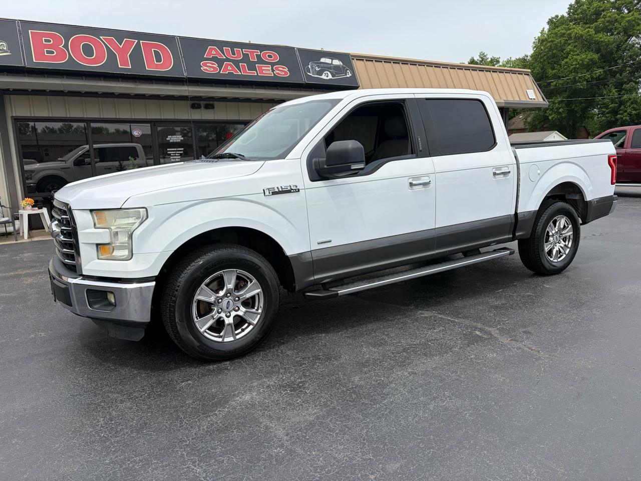 Ford F-150 XLT SuperCrew 5.5-ft. Bed 2WD 2015