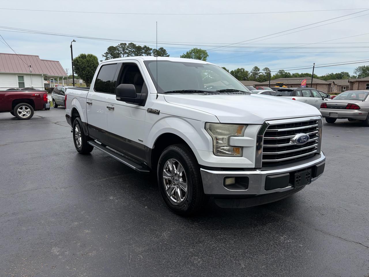 Ford F-150 XLT SuperCrew 5.5-ft. Bed 2WD 2015