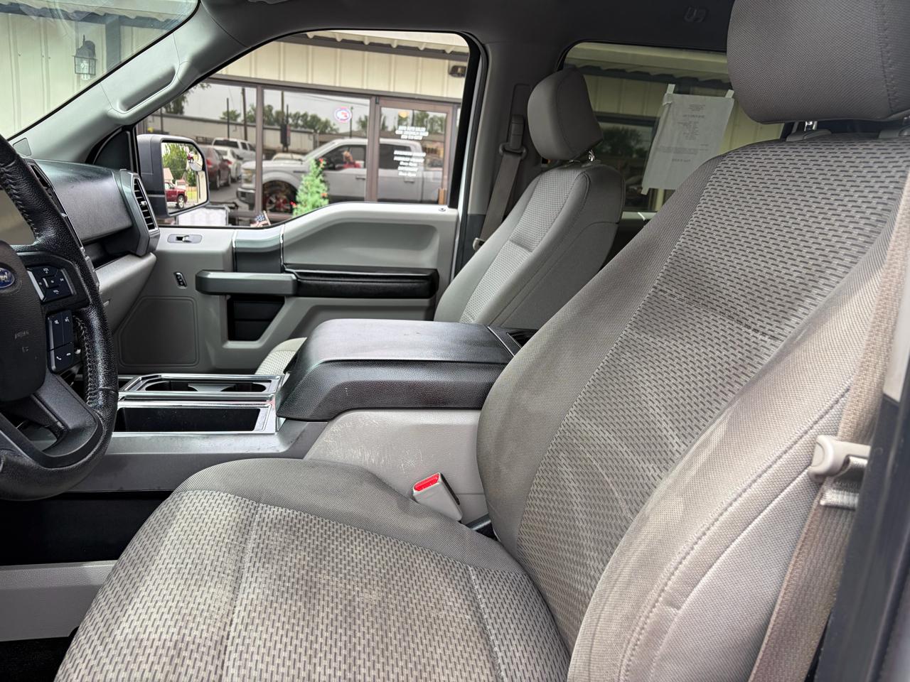 Ford F-150 XLT SuperCrew 5.5-ft. Bed 2WD 2015