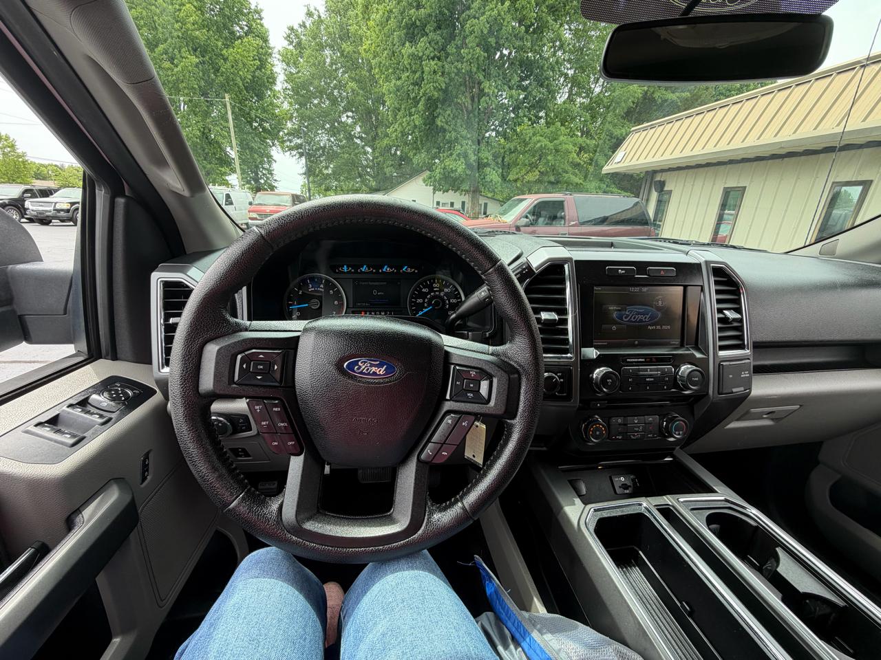 Ford F-150 XLT SuperCrew 5.5-ft. Bed 2WD 2015