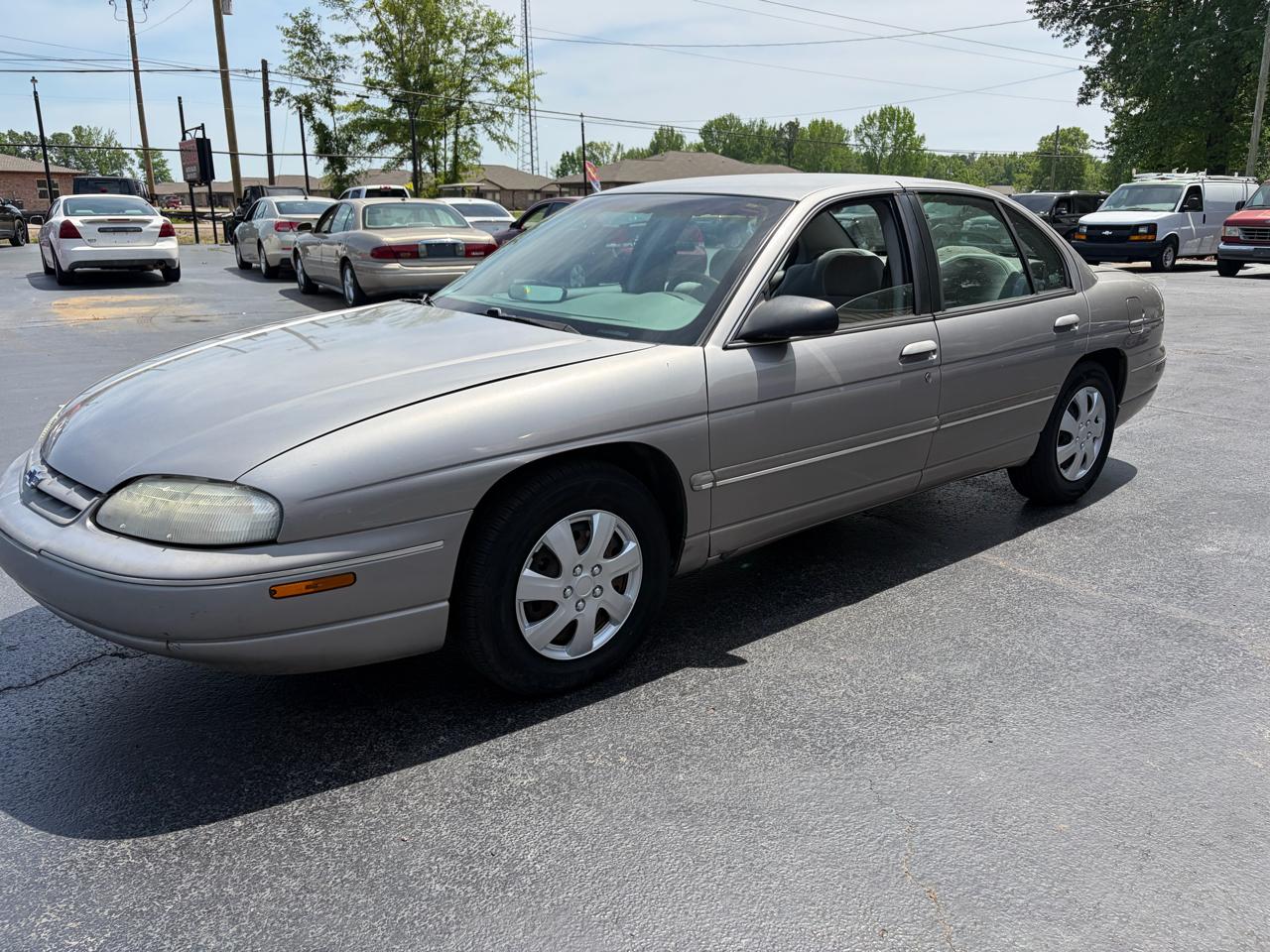 Chevrolet Lumina Sedan 1997