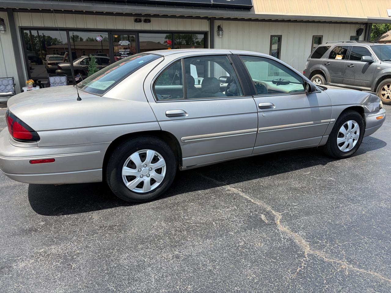 Chevrolet Lumina Sedan 1997