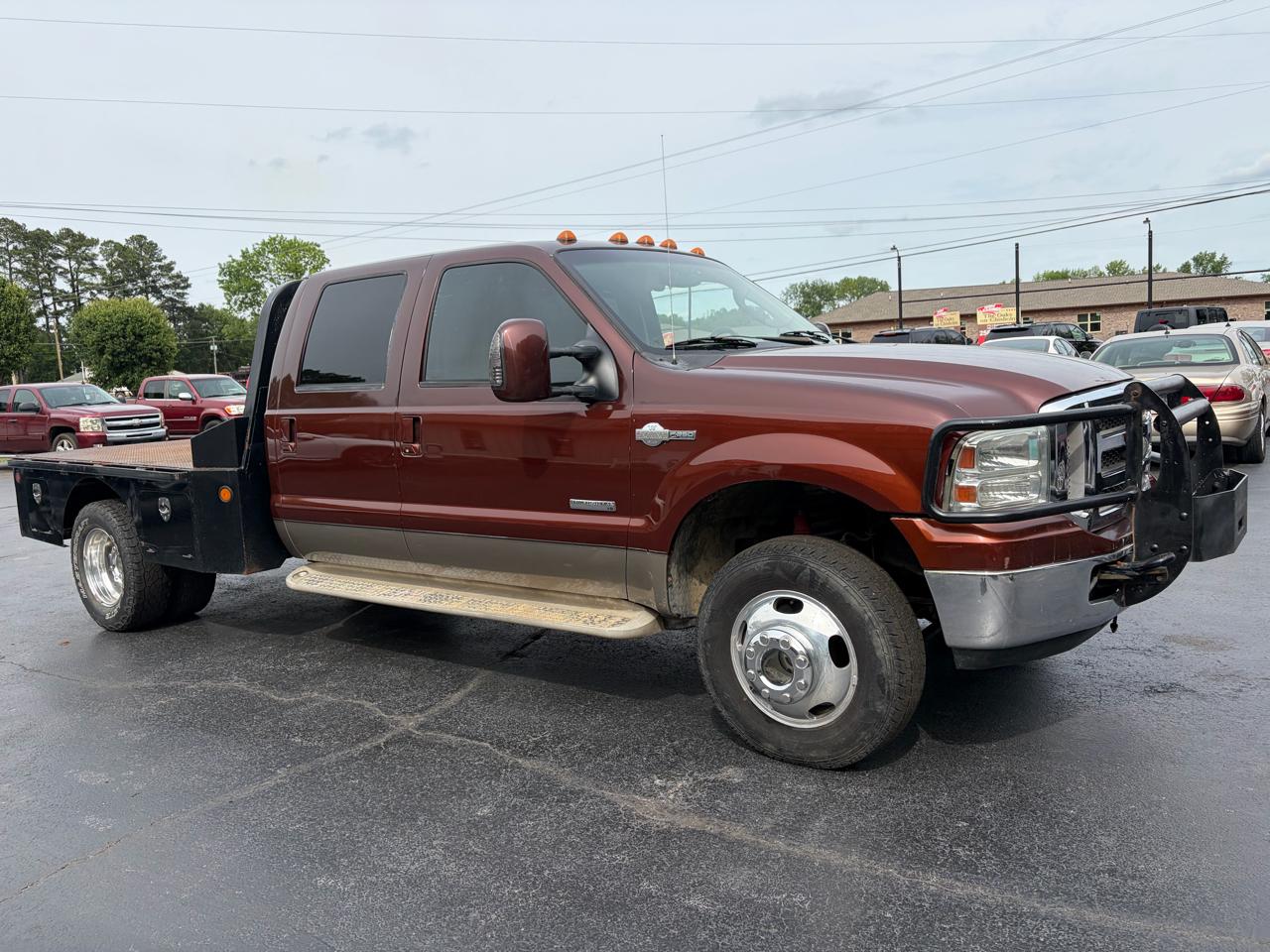 Ford F-350 SD Lariat Crew Cab 4WD DRW 2005