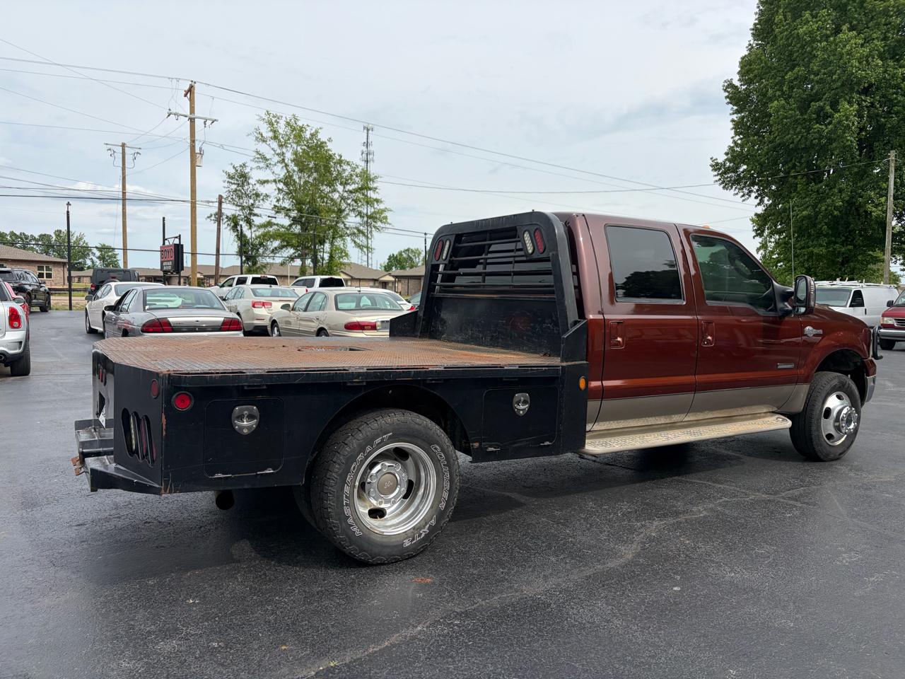 Ford F-350 SD Lariat Crew Cab 4WD DRW 2005