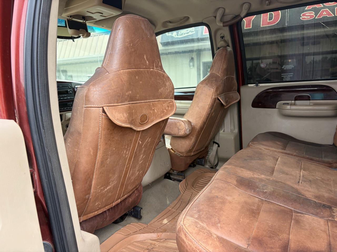 Ford F-350 SD Lariat Crew Cab 4WD DRW 2005
