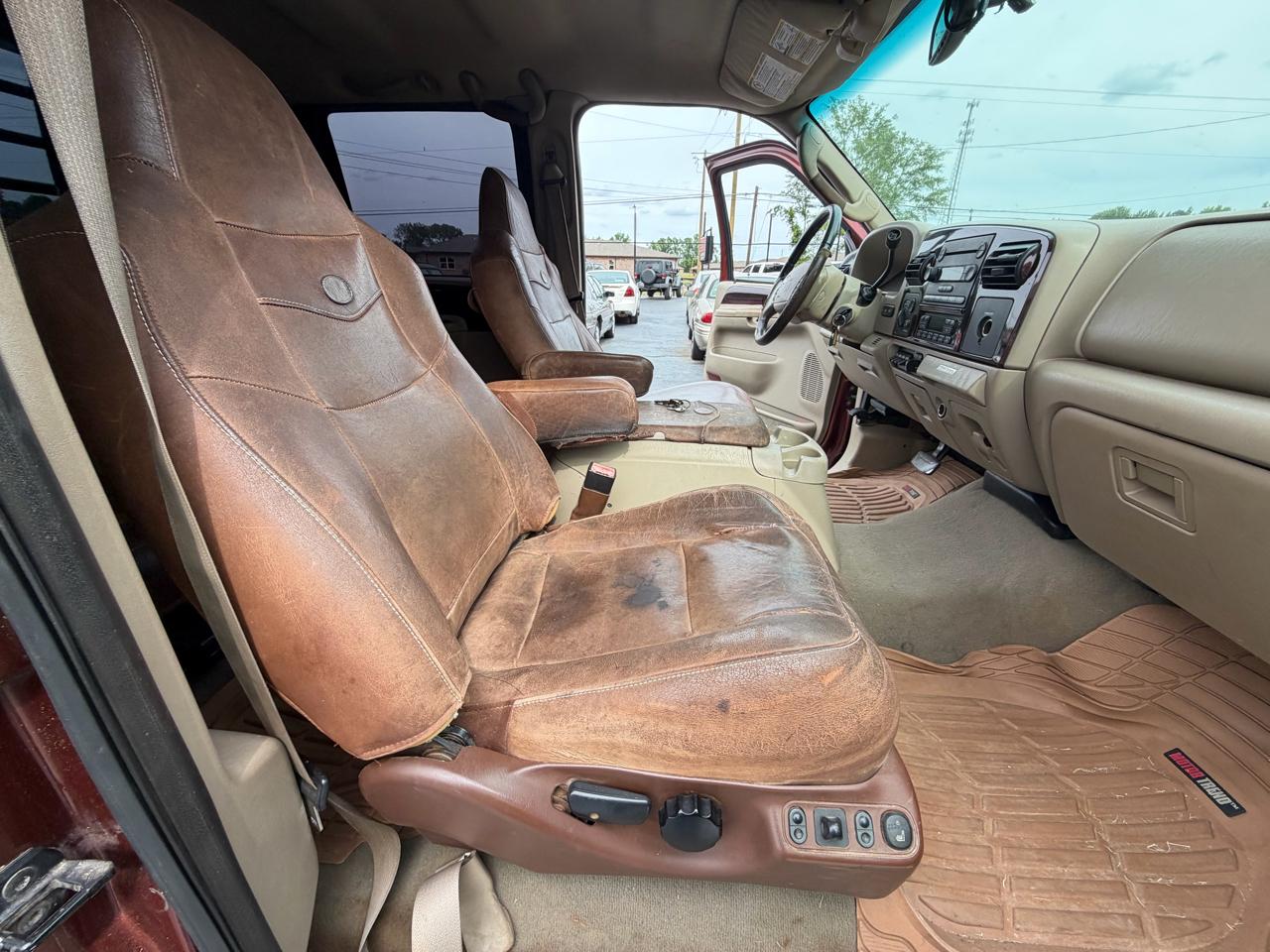 Ford F-350 SD Lariat Crew Cab 4WD DRW 2005