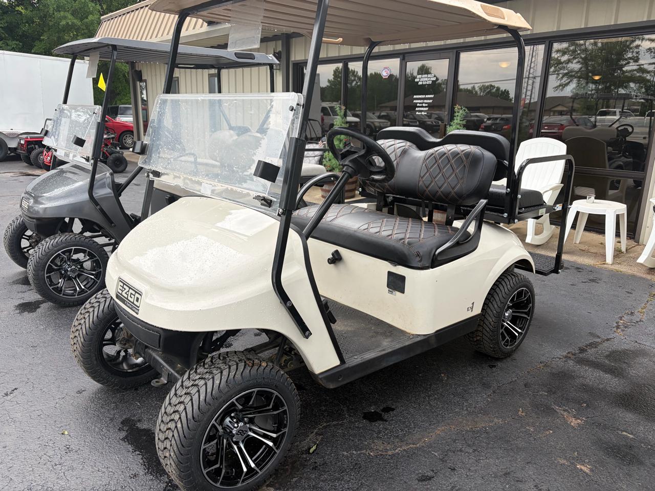 EZGO TXT Gas  2021